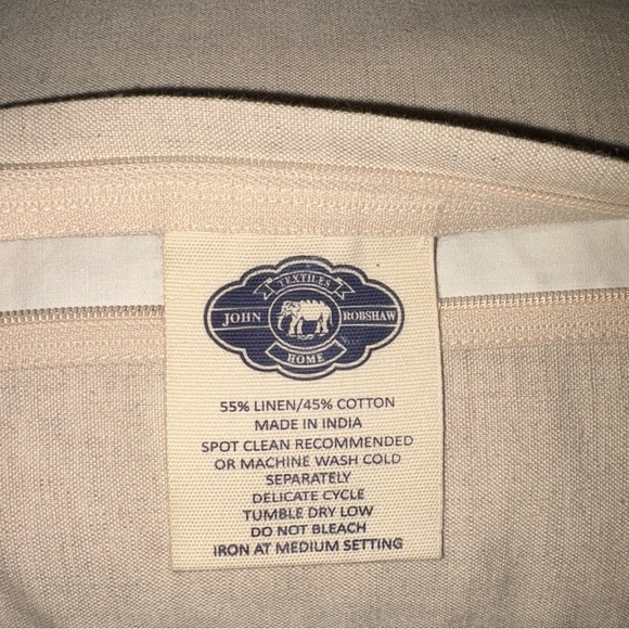 New Anthropologie John Robshaw Steed Pillow Decor Horse - Picture 6 of 6